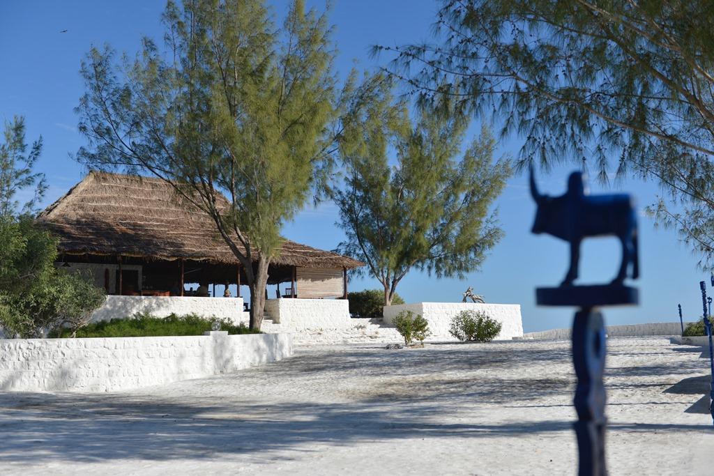 Salary Bay Hotel Tsifota Exterior photo